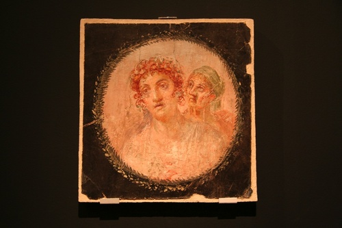 pompeiian_medallionfresco_800.jpg