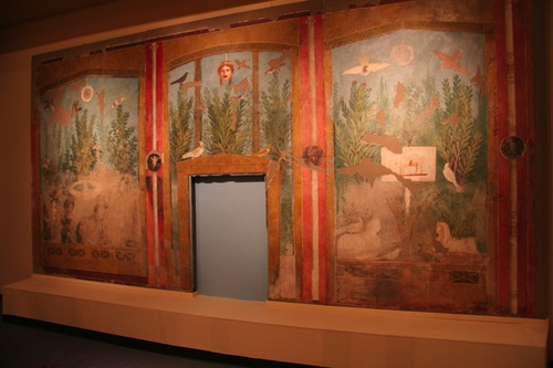 pompeiiangardenfresco_800.jpg